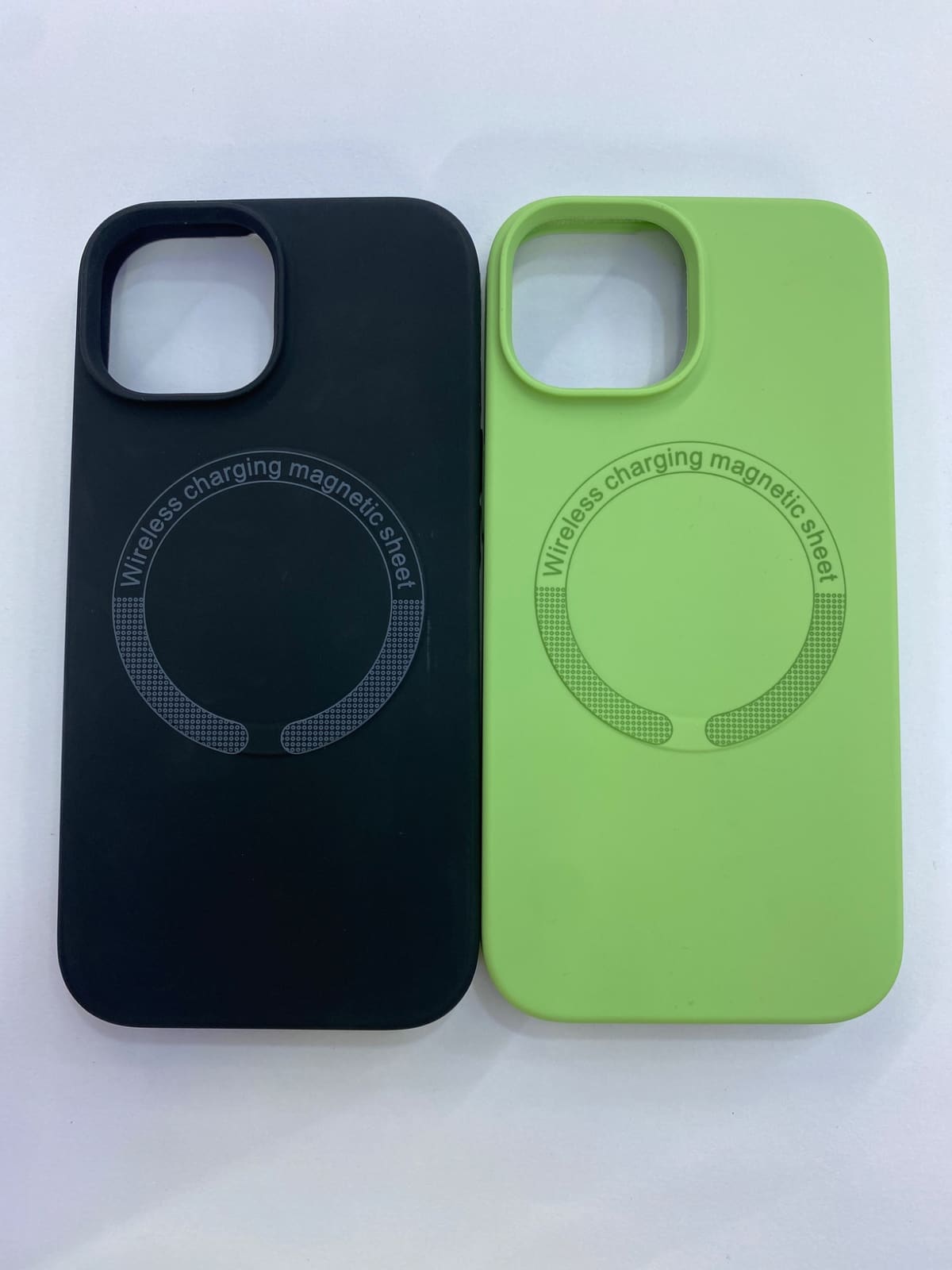 Silicon Case con MagSafe iPhone 15