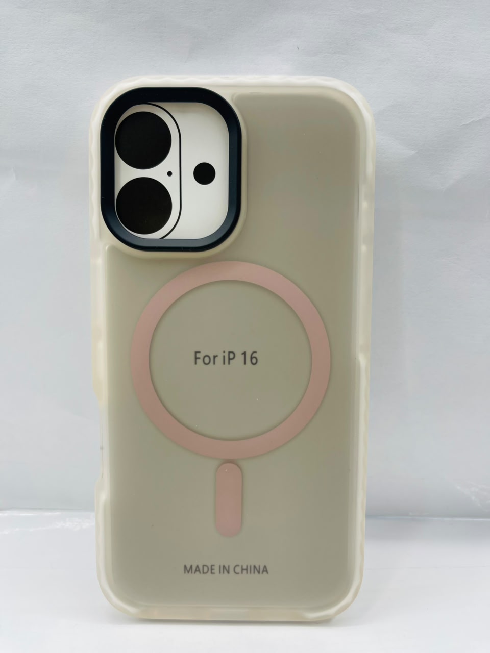 Case Antigolpe MagSafe Lujo iPhone 16 4